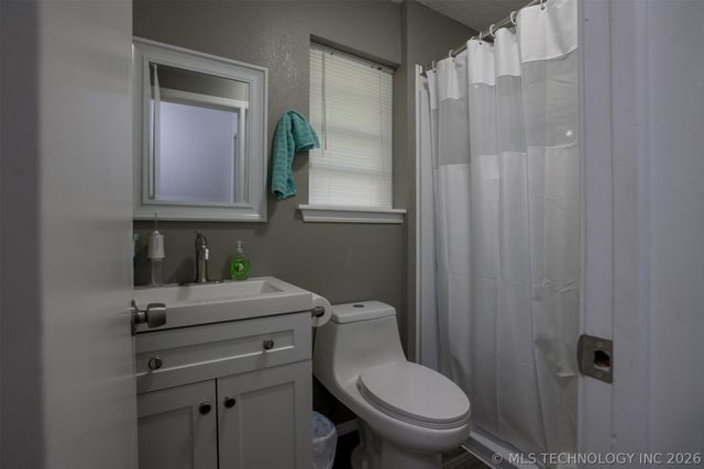 533 W Woodland Drive, Cleveland, OK 74020