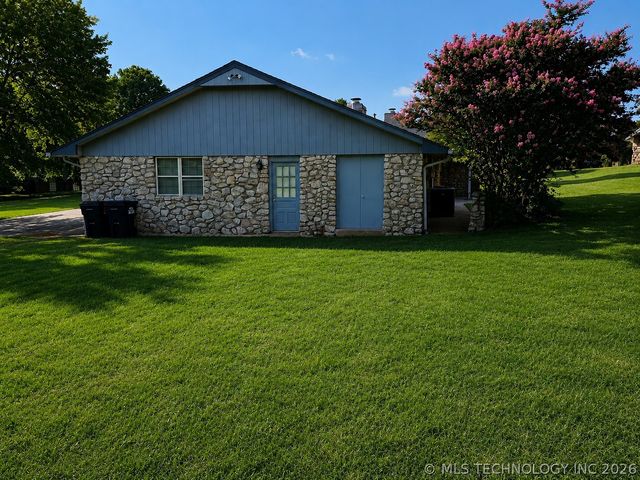 533 W Woodland Drive, Cleveland, OK 74020