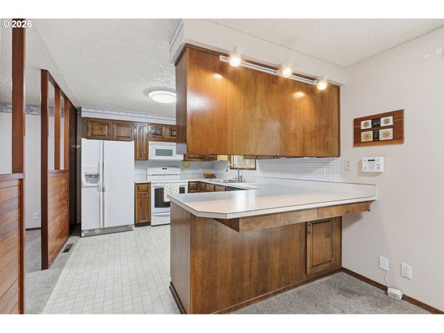 1145 Nw SUNNYWOOD Ct, Mc Minnville, OR 97128