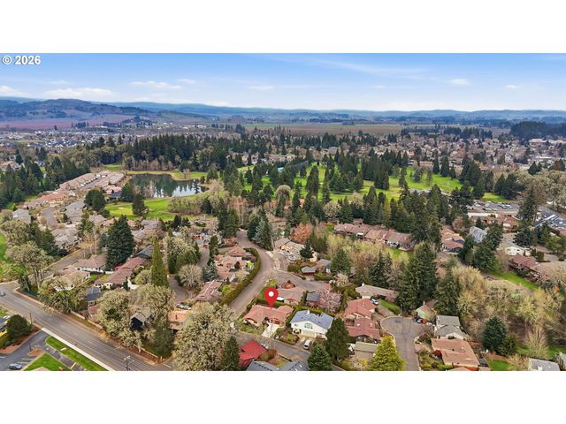 1145 Nw SUNNYWOOD Ct, Mc Minnville, OR 97128