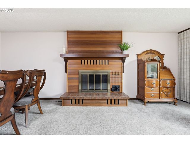 1145 Nw SUNNYWOOD Ct, Mc Minnville, OR 97128