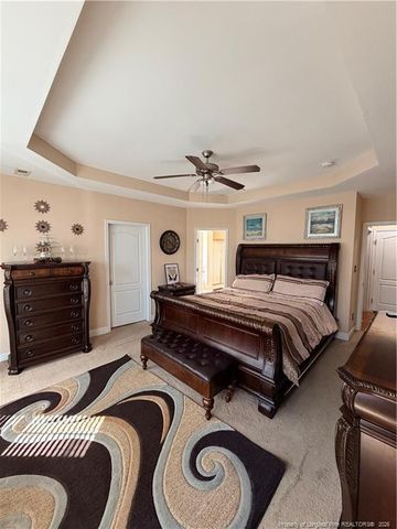 940 Pecan Grove Loop, Hope Mills, NC 28348