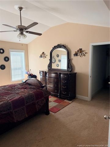 940 Pecan Grove Loop, Hope Mills, NC 28348