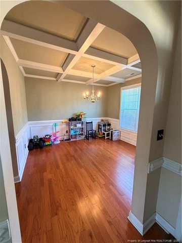 940 Pecan Grove Loop, Hope Mills, NC 28348