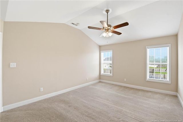 940 Pecan Grove Loop, Hope Mills, NC 28348