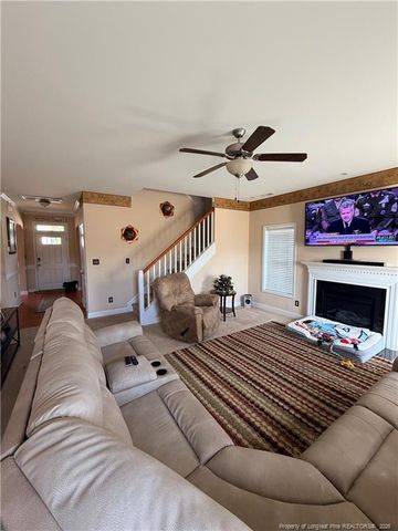 940 Pecan Grove Loop, Hope Mills, NC 28348