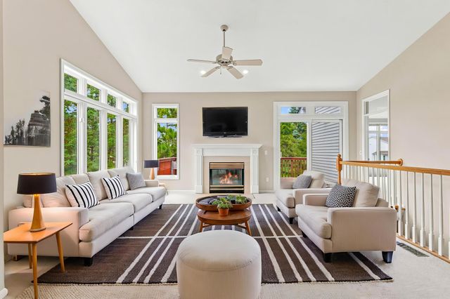 10970 Kiawah Drive, Eden Prairie, MN 55344
