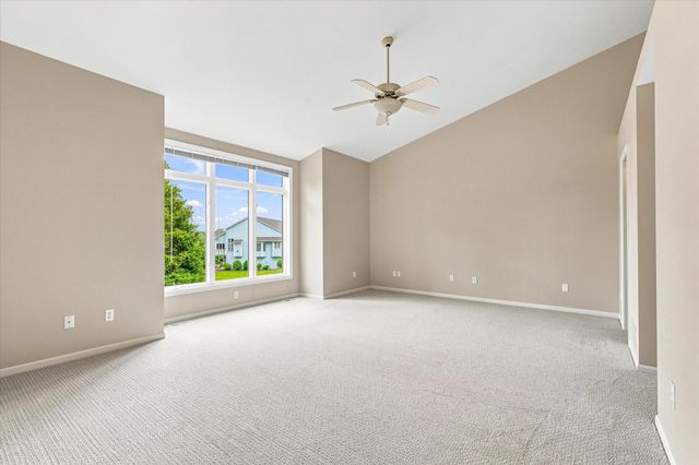 10970 Kiawah Drive, Eden Prairie, MN 55344