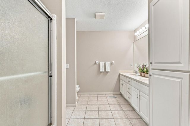 10970 Kiawah Drive, Eden Prairie, MN 55344