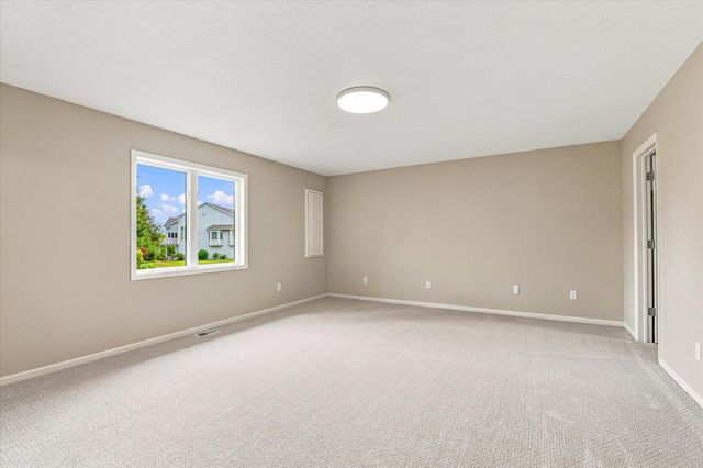 10970 Kiawah Drive, Eden Prairie, MN 55344
