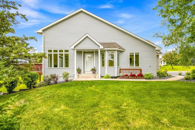 10970 Kiawah Drive, Eden Prairie, MN 55344