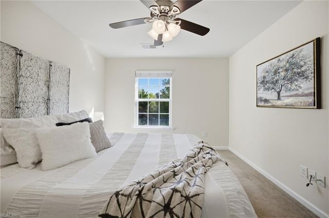 1617 Banff CT, Chesapeake, VA 23320