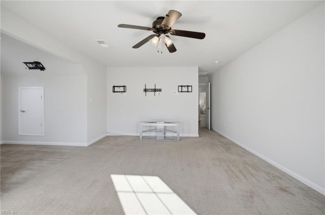 1617 Banff CT, Chesapeake, VA 23320