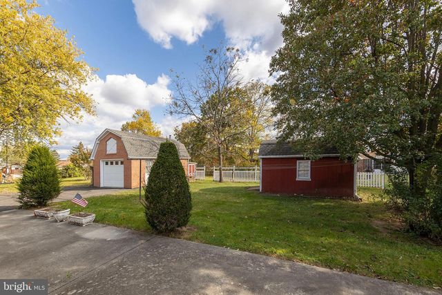 204 RIDGE RD, Winchester, VA 22602