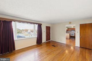 204 RIDGE RD, Winchester, VA 22602