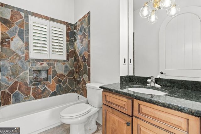 311 Gray Shingle Lane, Woodstock, GA 30189