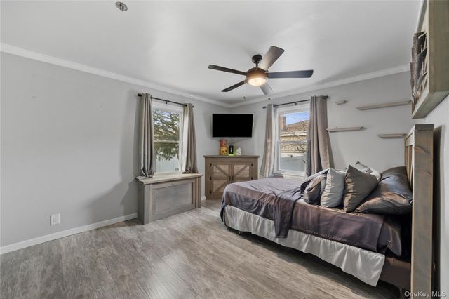 7 East Court, Bethpage, NY 11714