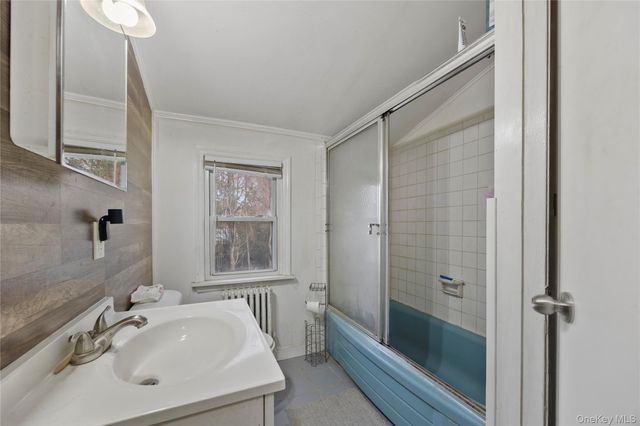 7 East Court, Bethpage, NY 11714