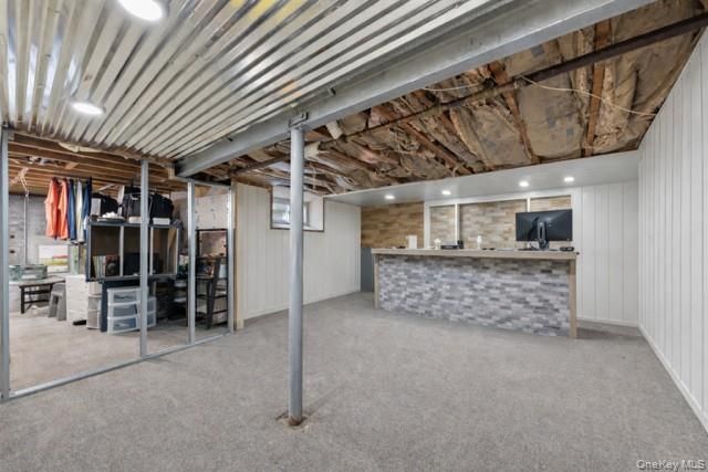 7 East Court, Bethpage, NY 11714