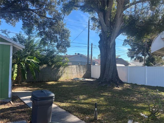 8125 52ND WAY N, Pinellas Park, FL 33781