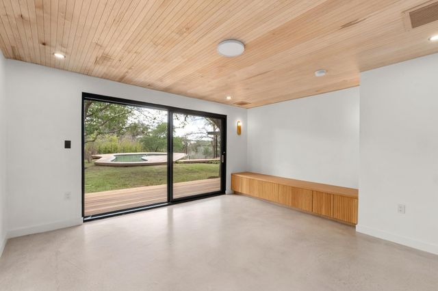 100 Redbud TRL, West Lake Hills, TX 78746