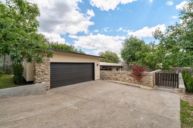 100 Redbud TRL, West Lake Hills, TX 78746