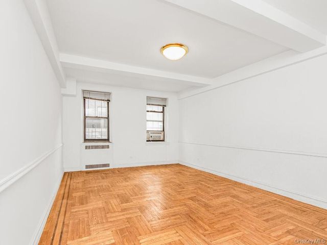860 Grand Concourse 1i, Bronx, NY 10451