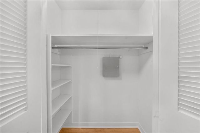 4890 High Point Road, Sandy Springs, GA 30342