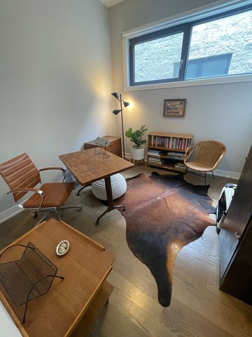 2848 N DAMEN Avenue 3, Chicago, IL 60618