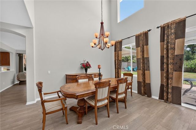 2332 Douglaston, Escondido, CA 92026