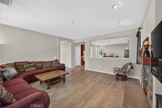 2332 Douglaston, Escondido, CA 92026