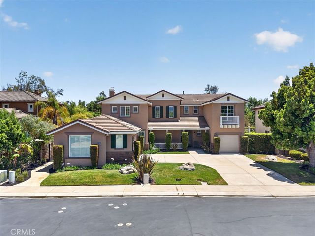 2332 Douglaston, Escondido, CA 92026