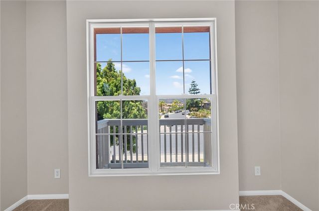 2332 Douglaston, Escondido, CA 92026
