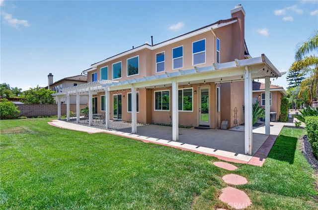 2332 Douglaston, Escondido, CA 92026