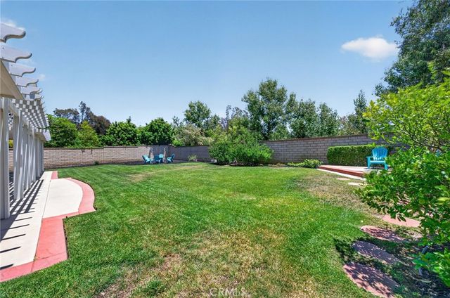 2332 Douglaston, Escondido, CA 92026