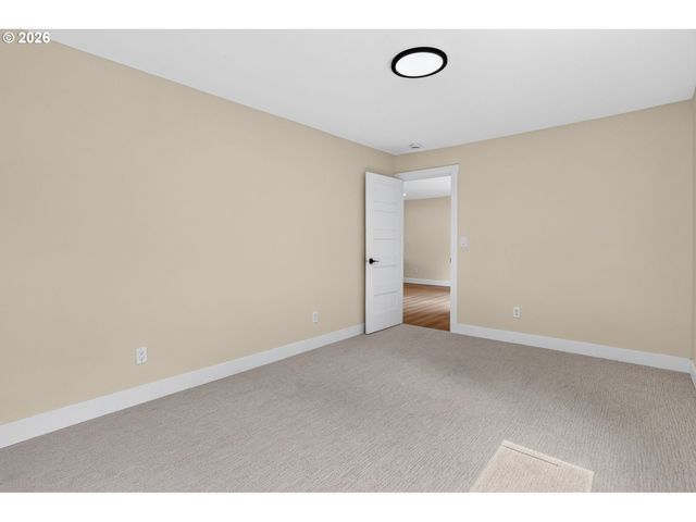 13670 Sw 21ST St, Beaverton, OR 97008