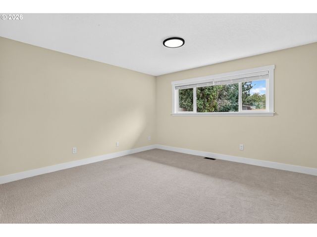 13670 Sw 21ST St, Beaverton, OR 97008