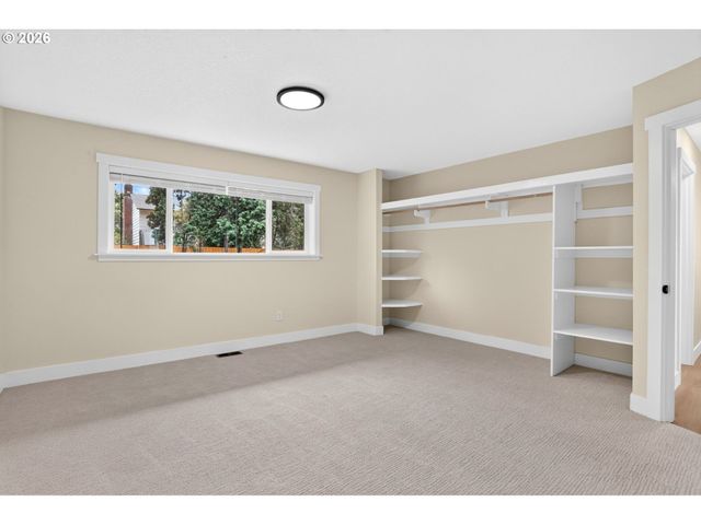 13670 Sw 21ST St, Beaverton, OR 97008