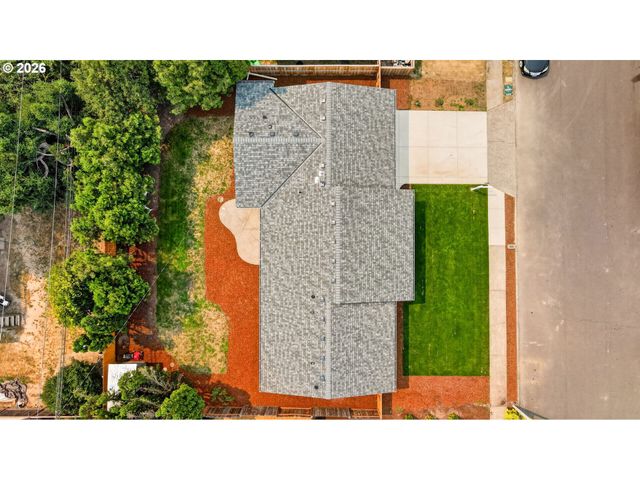13670 Sw 21ST St, Beaverton, OR 97008