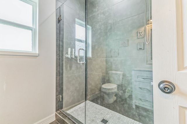 424 N Mcgraw Street, Forney, TX 75126