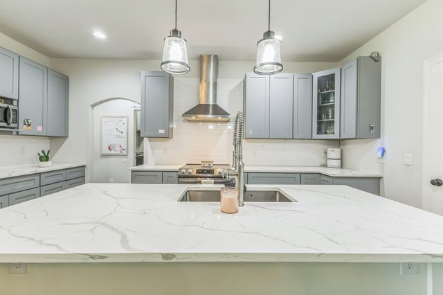 424 N Mcgraw Street, Forney, TX 75126