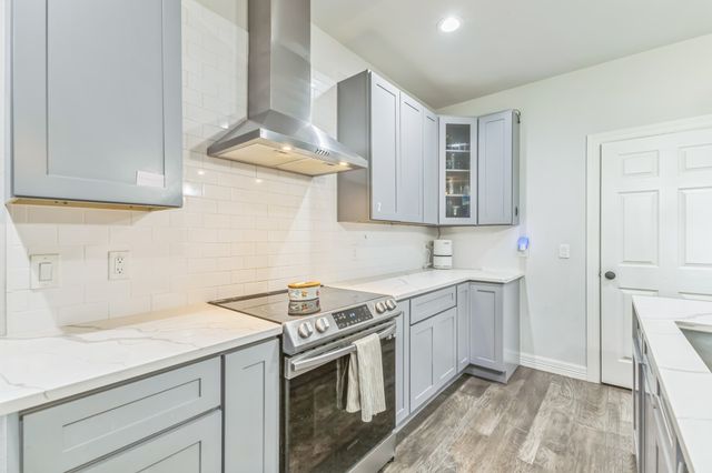 424 N Mcgraw Street, Forney, TX 75126