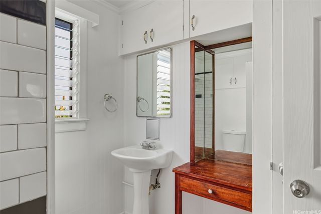 45-3 Kaneohe Bay Drive, Kaneohe, HI 96744