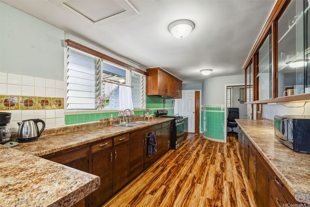 45-3 Kaneohe Bay Drive, Kaneohe, HI 96744