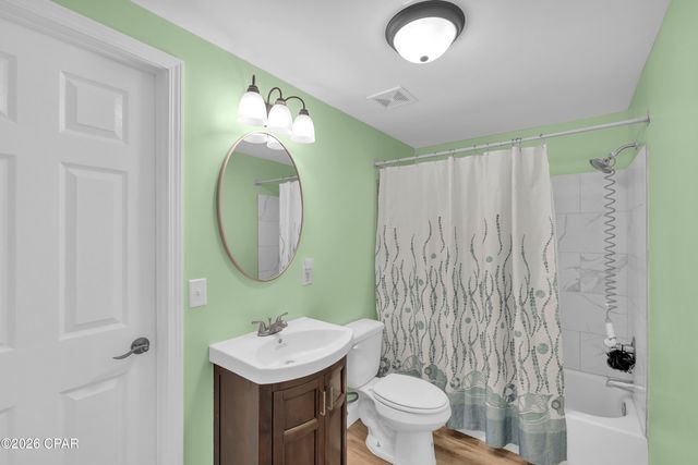 712 College Avenue, Panama City, FL 32401