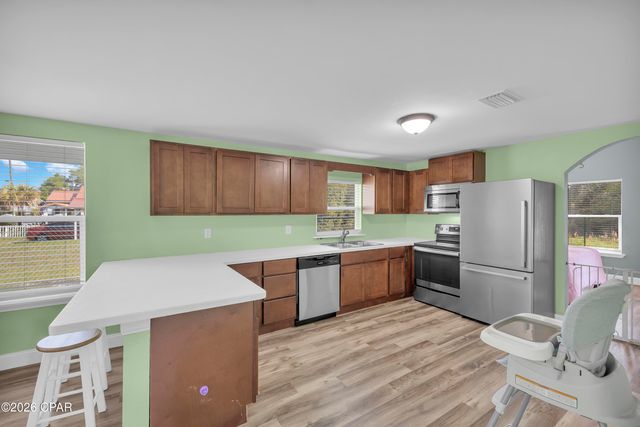 712 College Avenue, Panama City, FL 32401