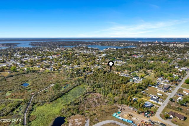 712 College Avenue, Panama City, FL 32401