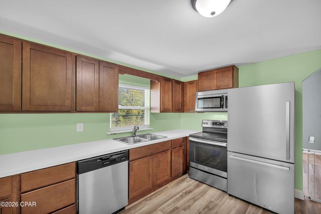 712 College Avenue, Panama City, FL 32401