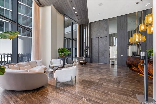 1000 Auahi Street PH 4002, Honolulu, HI 96814