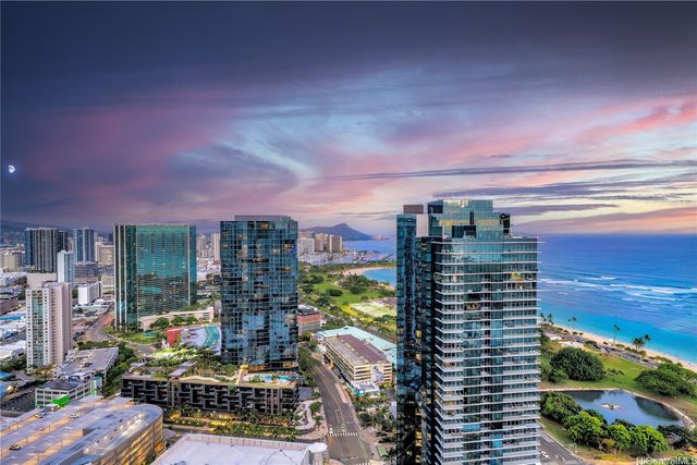 1000 Auahi Street PH 4002, Honolulu, HI 96814